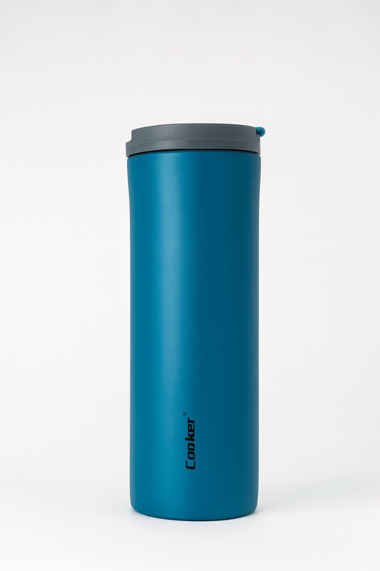 Blue insulated travel mug with a gray lid on a white background
